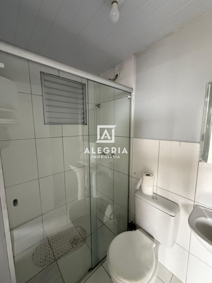 Lindo Apartamento Contendo 02 Dormitórios na Costeira em São José dos Pinhais