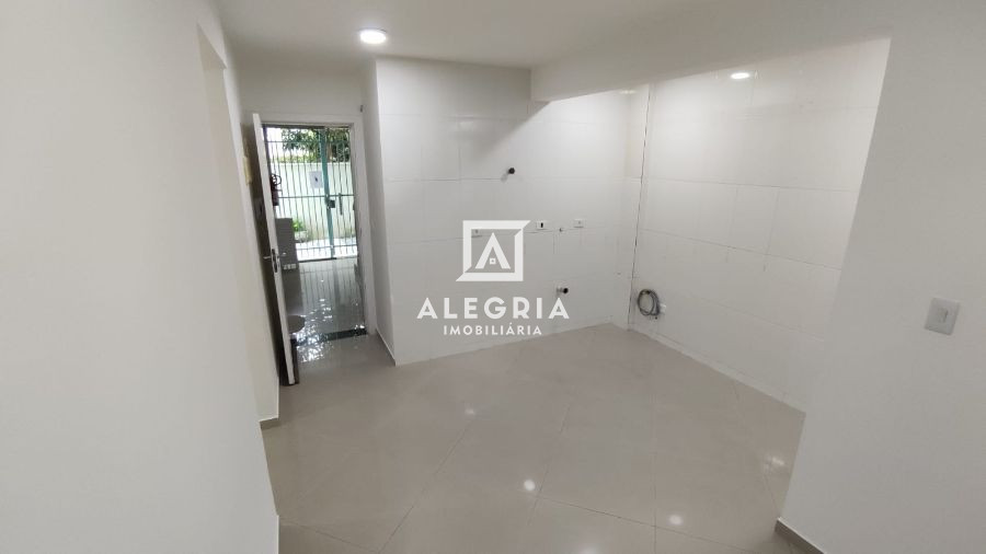 Apartamento térreo 3 dormitórios bairro Boneca do Iguaçú em São José dos Pinhais