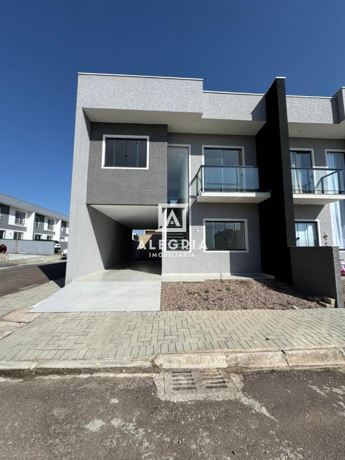 Lindo Sobrado em Condomínio Fechado em São José dos Pinhais