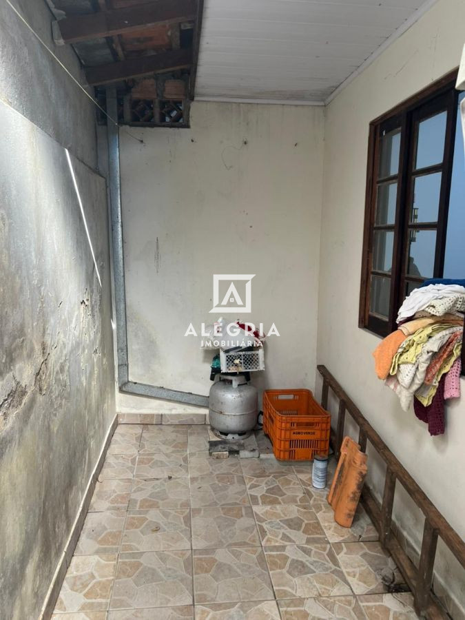 Casa 2 Dormitórios no bairro BRAGA em São José dos Pinhais em São José dos Pinhais