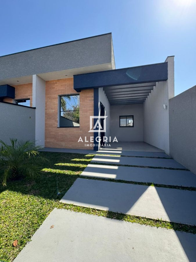 Linda casa 3 dormitórios sendo 1 suite no bairro Cidade Jardim em São José dos Pinhais