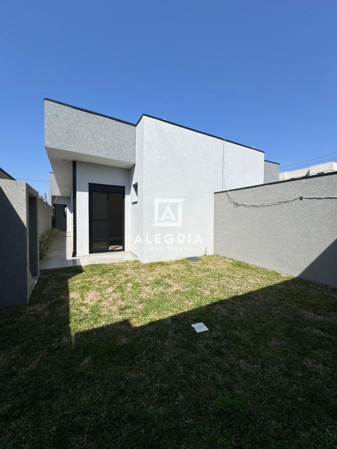Linda casa 3 dormitórios sendo 1 suite no bairro Cidade Jardim em São José dos Pinhais