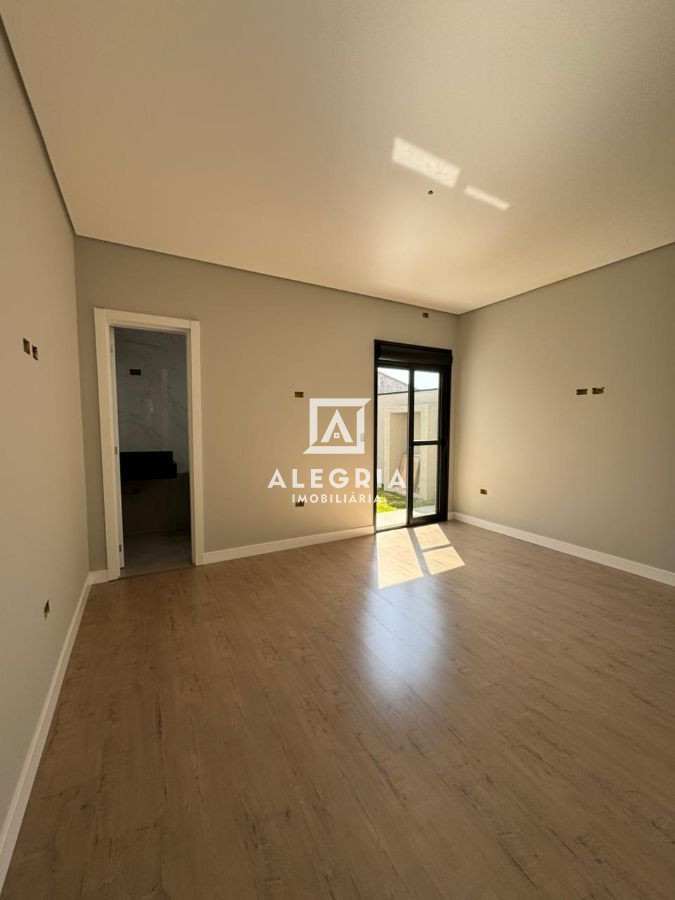 Linda casa 3 dormitórios sendo 1 suite no bairro Cidade Jardim em São José dos Pinhais