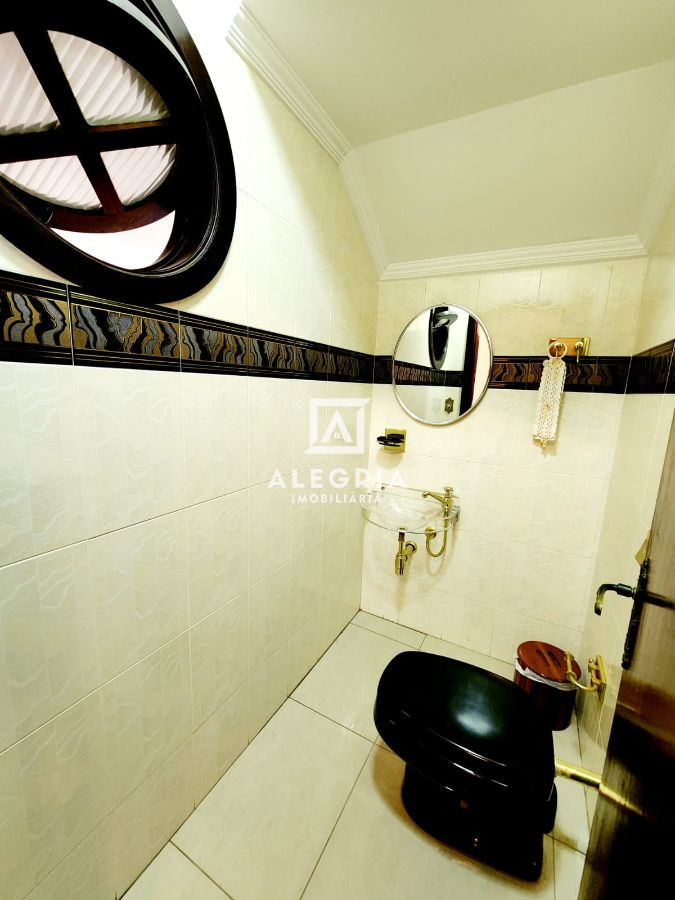 Sobrado Alto Padrão Mobiliado 04 Dormitórios sendo 01 Suíte master no Centro em São José dos Pinhais