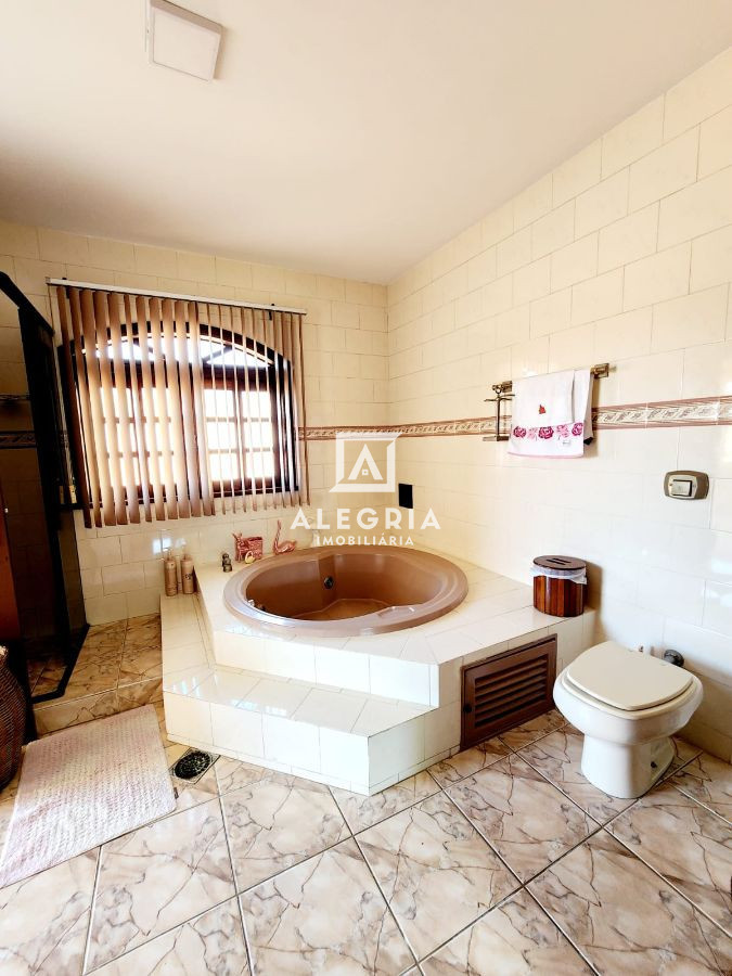 Sobrado Alto Padrão Mobiliado 04 Dormitórios sendo 01 Suíte master no Centro em São José dos Pinhais