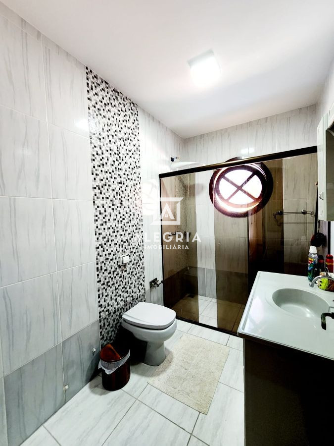 Sobrado Alto Padrão Mobiliado 04 Dormitórios sendo 01 Suíte master no Centro em São José dos Pinhais