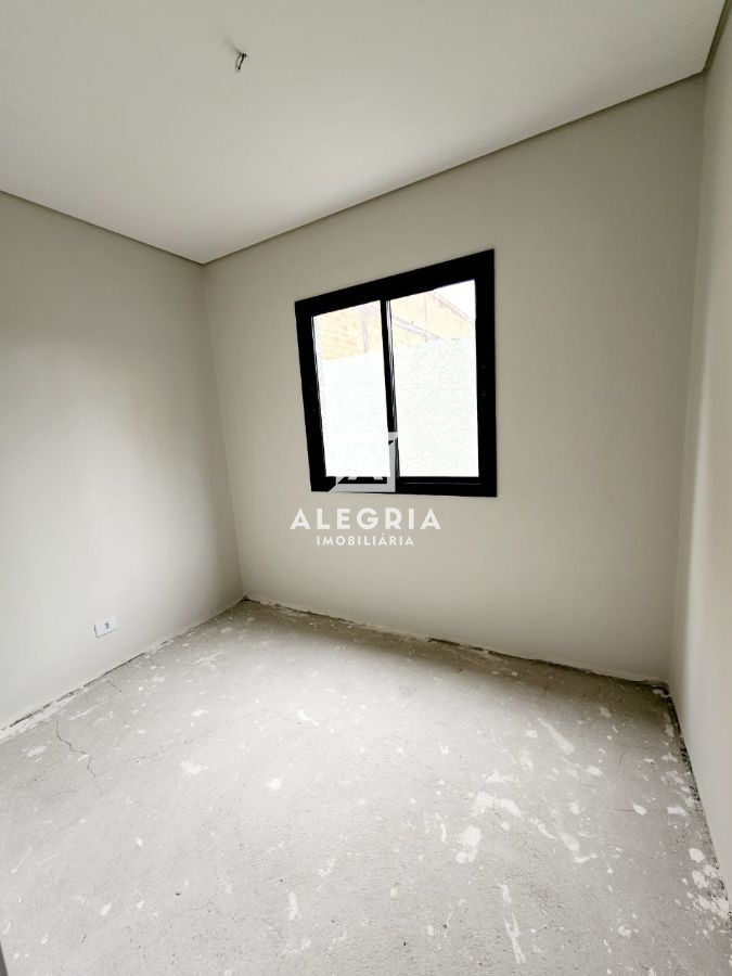 Excelente Apartamento 03 Dormitórios Sendo 01 Suíte com Garden em São José dos Pinhais