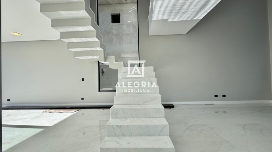 Belissimo Sobrado em Condomonio Fechado Contendo 03 Suites em São José dos Pinhais