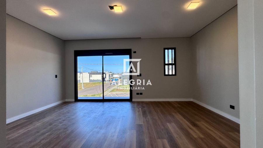 Belissimo Sobrado em Condomonio Fechado Contendo 03 Suites em São José dos Pinhais