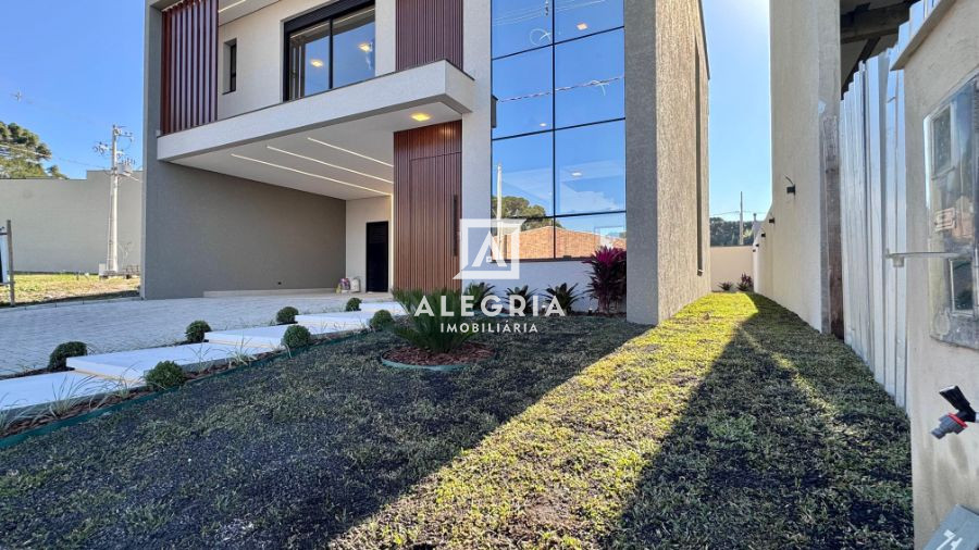 Belissimo Sobrado em Condomonio Fechado Contendo 03 Suites em São José dos Pinhais