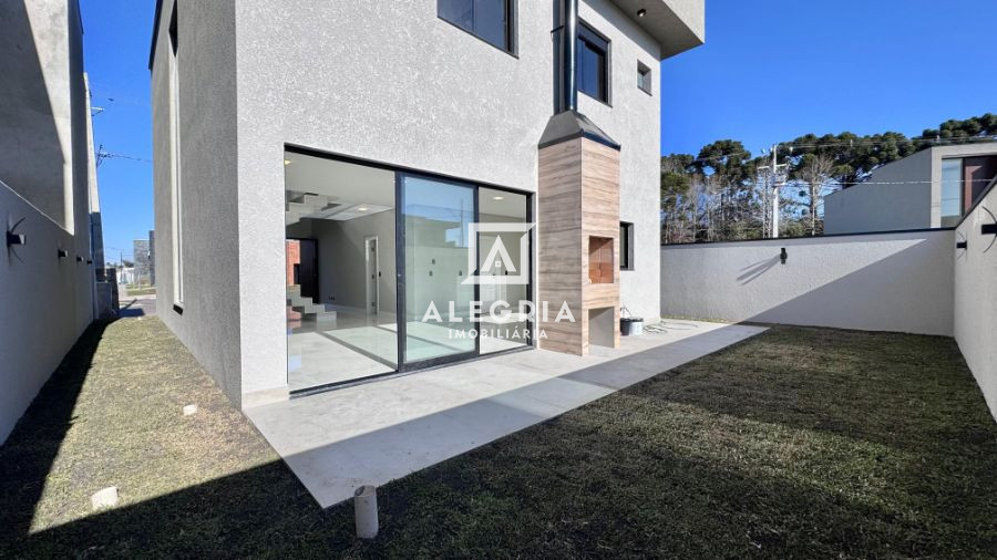 Belissimo Sobrado em Condomonio Fechado Contendo 03 Suites em São José dos Pinhais