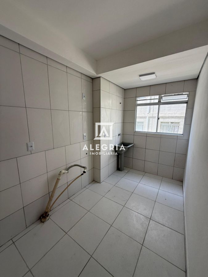 Lindo Apartamento Contendo 02 Dormitórios na Colonia Rio Grande em São José dos Pinhais