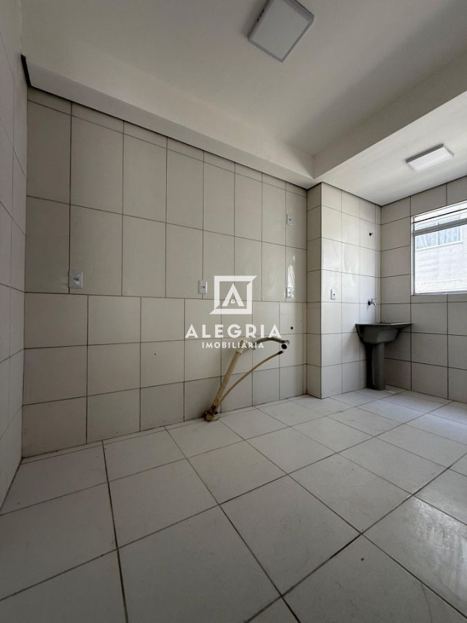 Lindo Apartamento Contendo 02 Dormitórios na Colonia Rio Grande em São José dos Pinhais