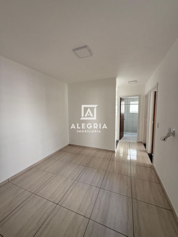 Lindo Apartamento Contendo 02 Dormitórios na Colonia Rio Grande em São José dos Pinhais