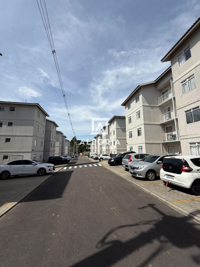 Lindo Apartamento Contendo 02 Dormitórios na Colonia Rio Grande em São José dos Pinhais