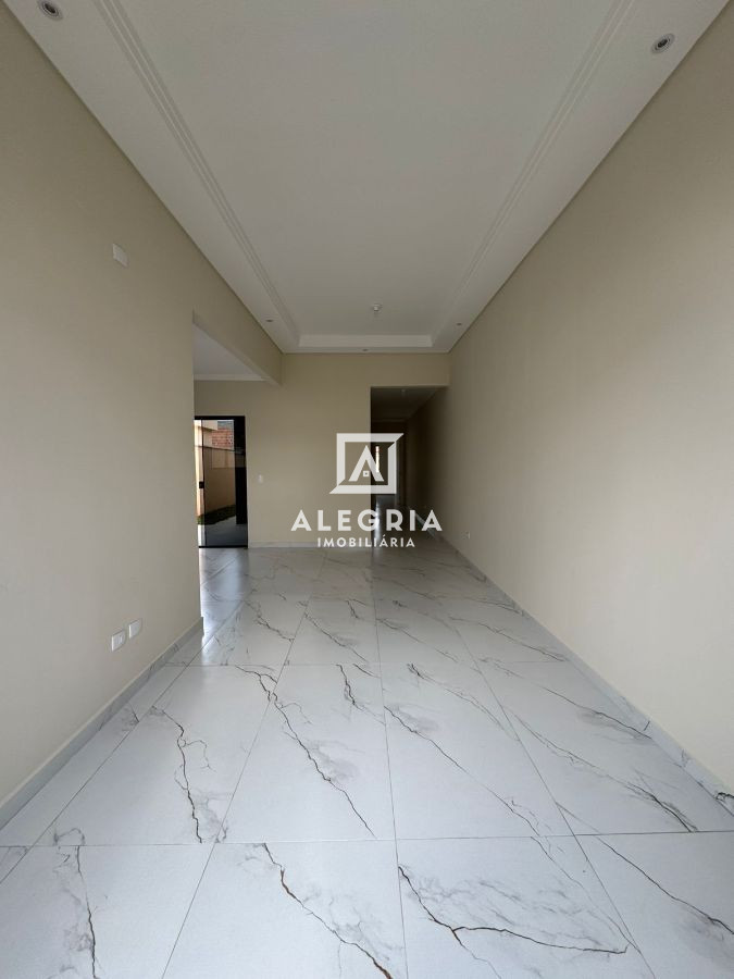 Linda Casa no Bairro Guatupe em São José dos Pinhais