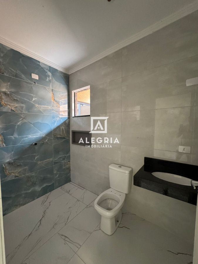 Linda Casa no Bairro Guatupe em São José dos Pinhais