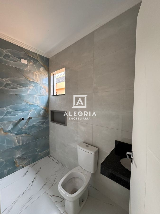 Linda Casa no Bairro Guatupe em São José dos Pinhais
