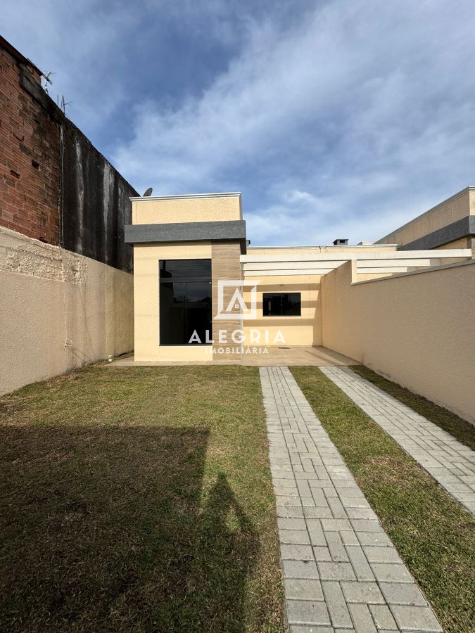 Linda Casa no Bairro Guatupê em São José dos Pinhais