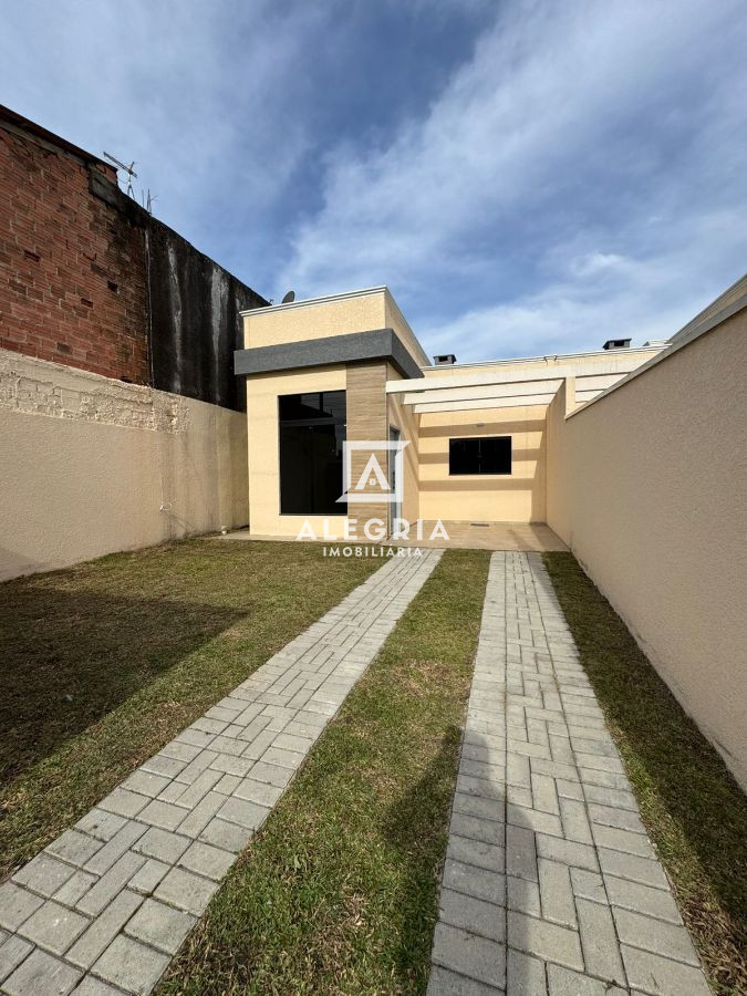 Linda Casa no Bairro Guatupê em São José dos Pinhais
