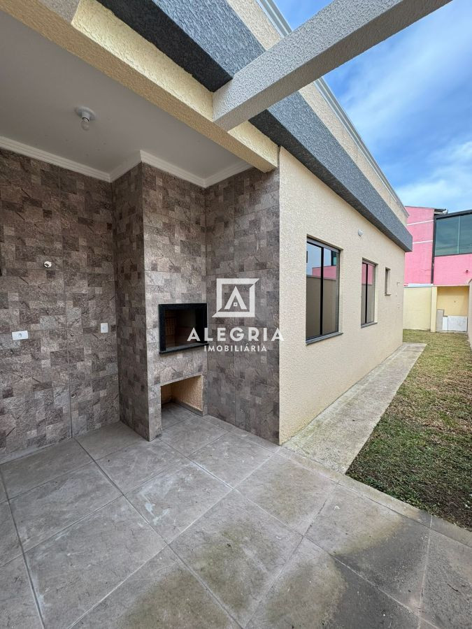 Linda Casa no Bairro Guatupê em São José dos Pinhais