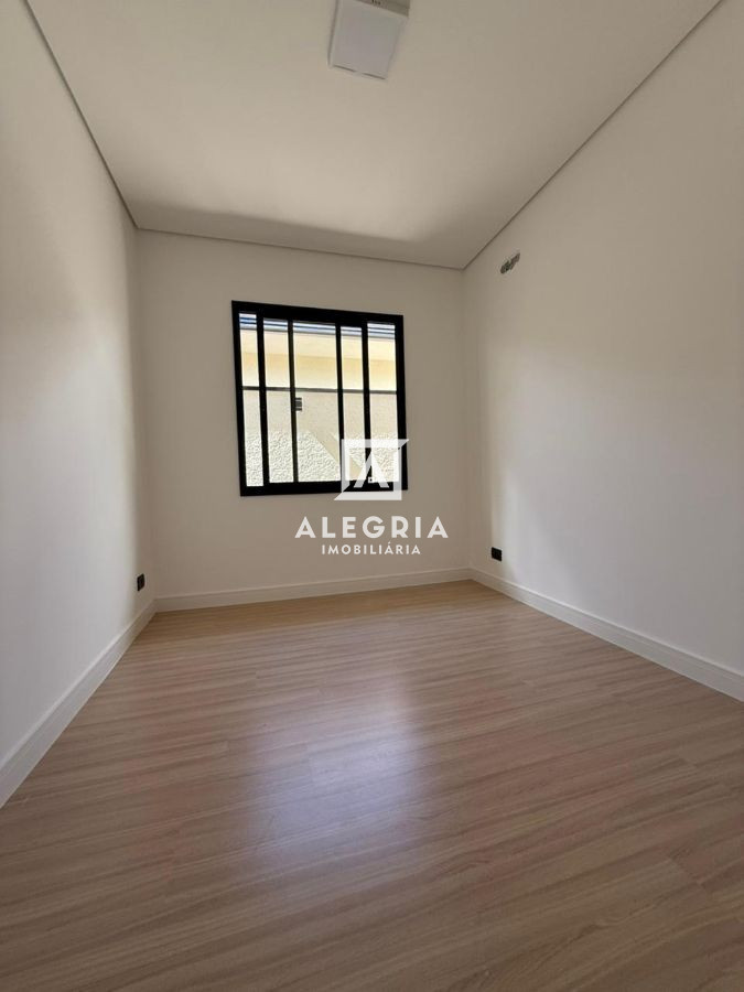 Linda Casa no bairro Afonso Pena em São José dos Pinhais