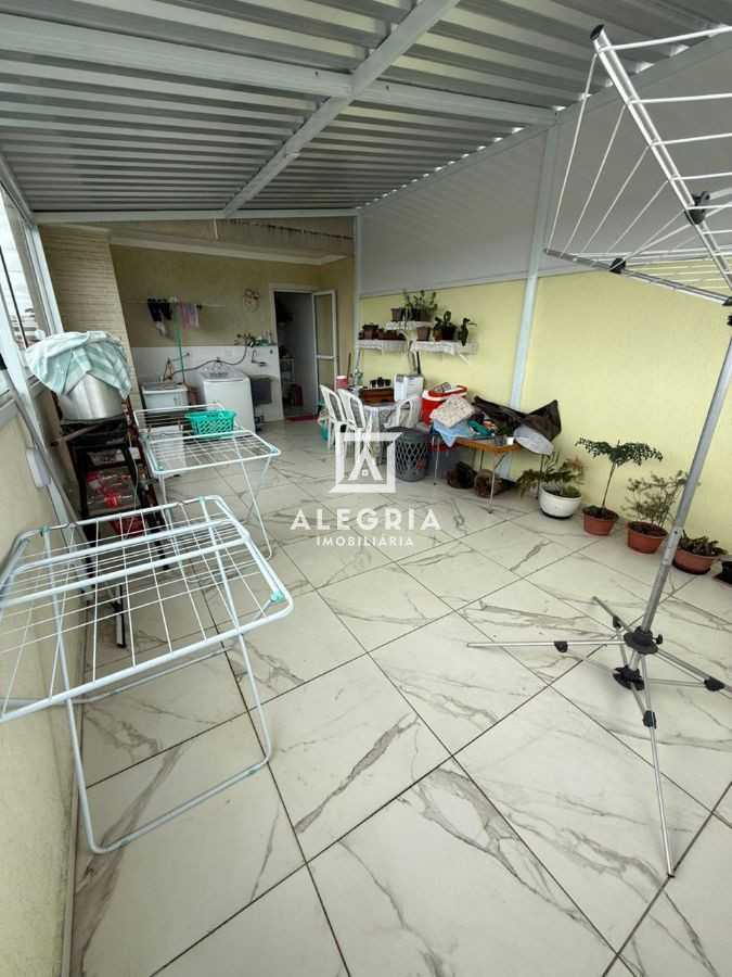 Lindo Apartamento Duplex com terraço no bairro Boneca do Iguaçu em São José dos Pinhais