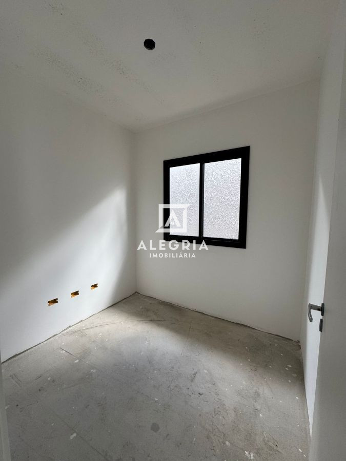 Linda Residencial Contendo 03 Dormitórios sendo uma Suite no Bairro Del Rey em São José dos Pinhais