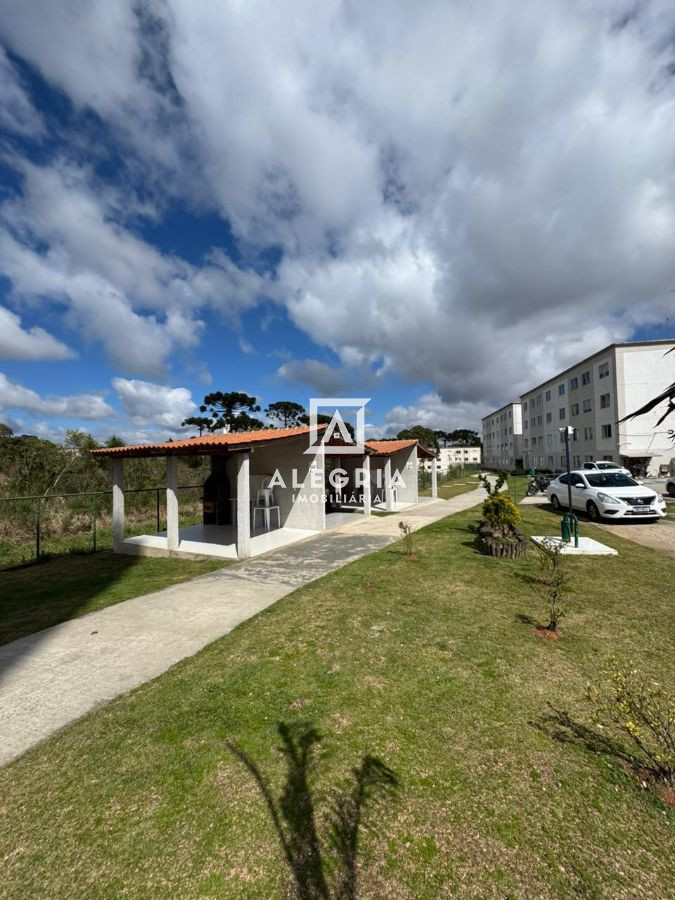 Lindo Apartamento no Bairro Colonia Rio Grande. em São José dos Pinhais