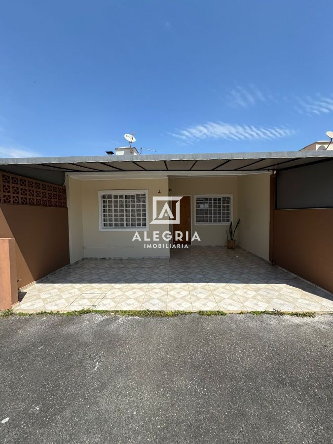 Linda Casa em Condominio Fechado no Bairro Jardim Cruzeiro em São José dos Pinhais