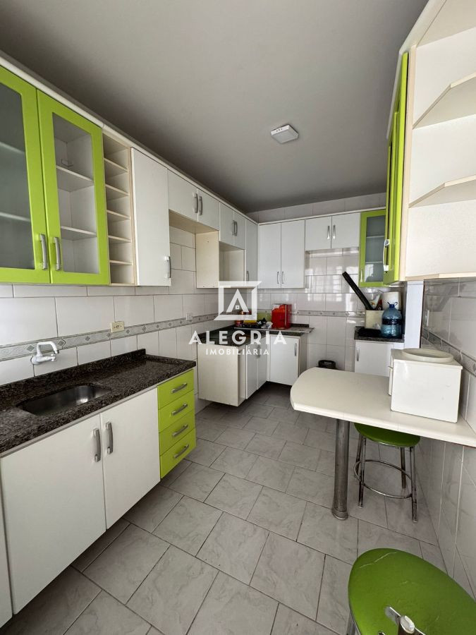 Linda Casa em Condominio Fechado no Bairro Jardim Cruzeiro em São José dos Pinhais