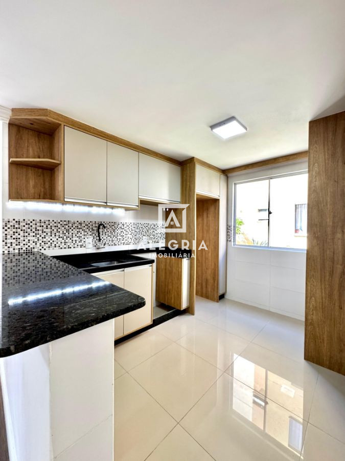 Lindo Apartamento Semi Mobiliado Contendo 02 Dormitórios na Colonia Rio Grande em São José dos Pinhais