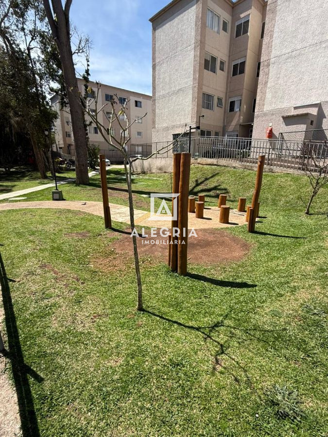 Apartamento no Bairro Colonia Rio Grande em São José dos Pinhais