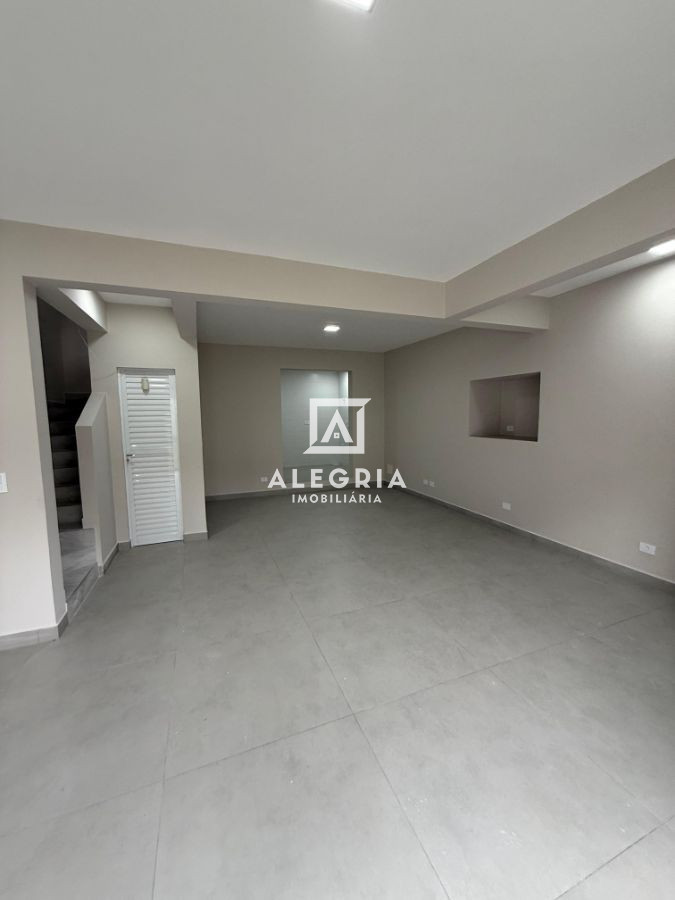 Lindo Sobrado Alto Padrão Contendo 03 Suites no Bom Jesus em São José dos Pinhais