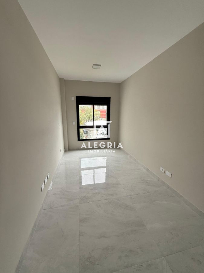 Lindo Sobrado Alto Padrão Contendo 03 Suites no Bom Jesus em São José dos Pinhais