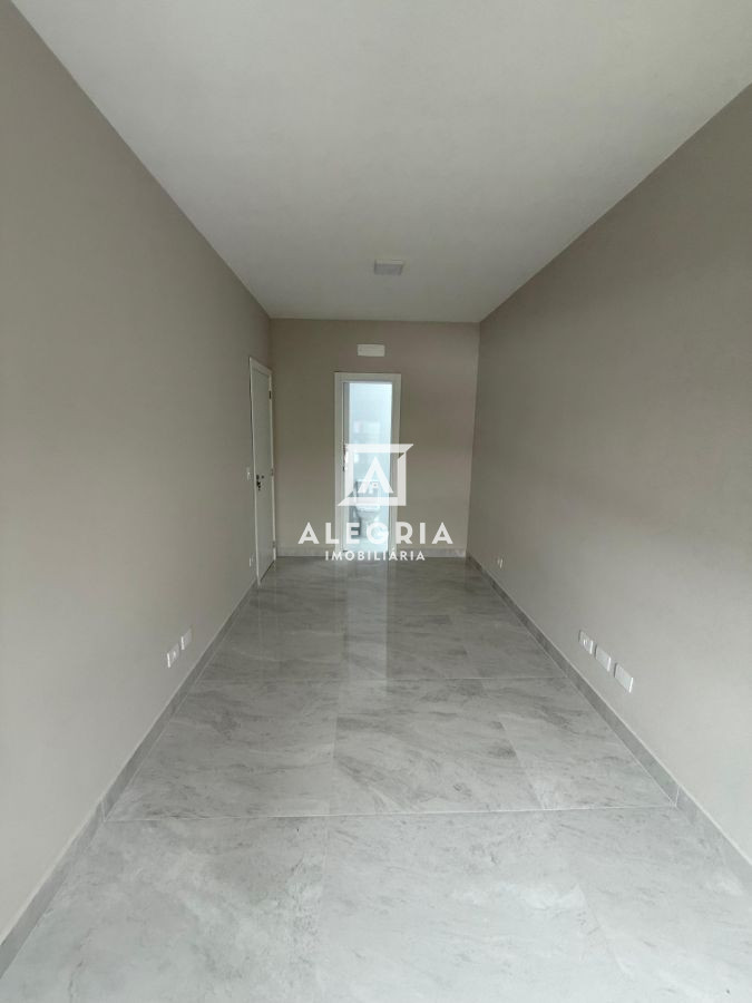 Lindo Sobrado Alto Padrão Contendo 03 Suites no Bom Jesus em São José dos Pinhais