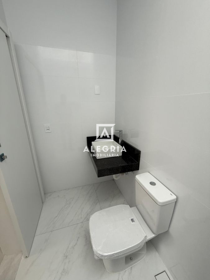 Lindo Sobrado Alto Padrão Contendo 03 Suites no Bom Jesus em São José dos Pinhais