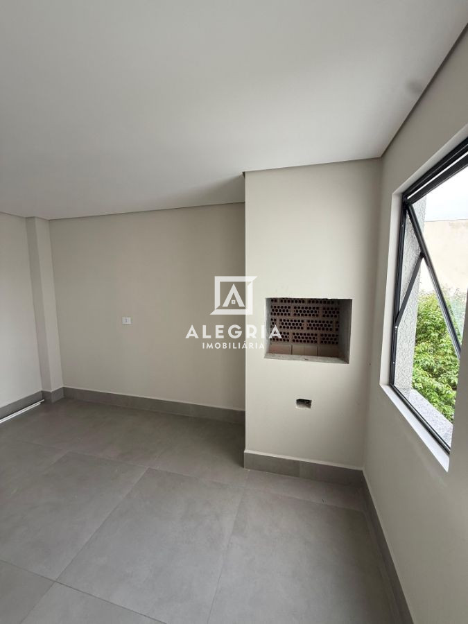 Belissimo Triplex  03 Dormitórios Sendo 01 Suite no Cruzeiro em São José dos Pinhais