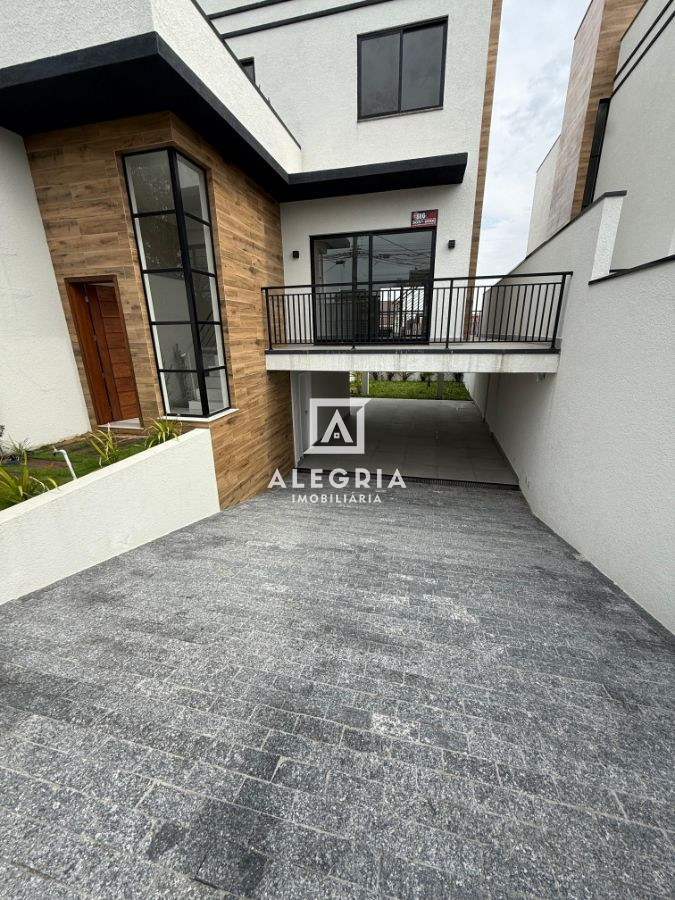 Belissimo Triplex  03 Dormitórios Sendo 01 Suite no Cruzeiro em São José dos Pinhais