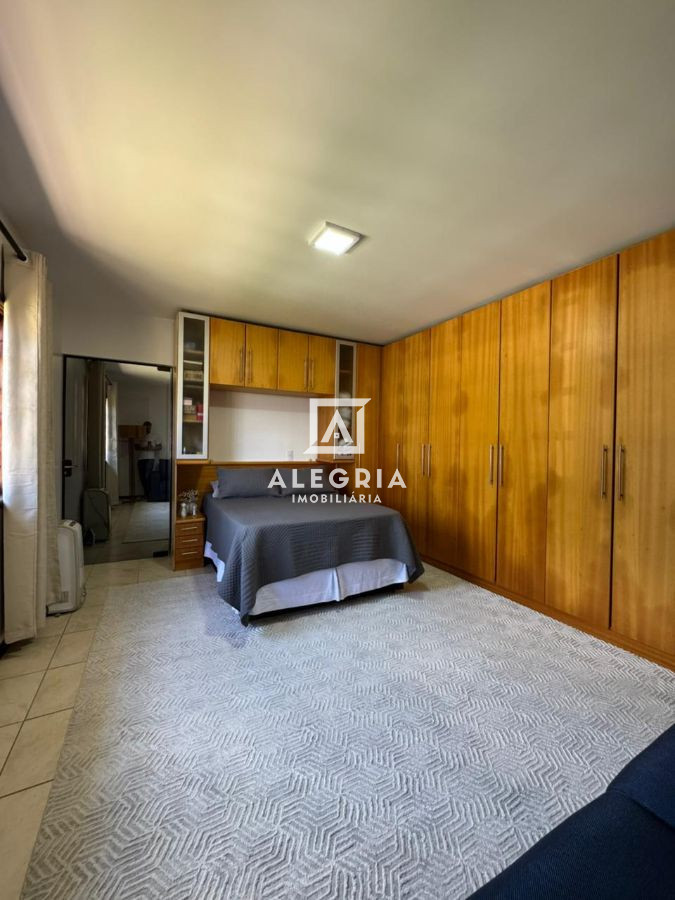 Casa Térrea Sozinha no Terreno com 03 Quartos sendo 02 suites, 189 m² Averbados em São José dos Pinhais