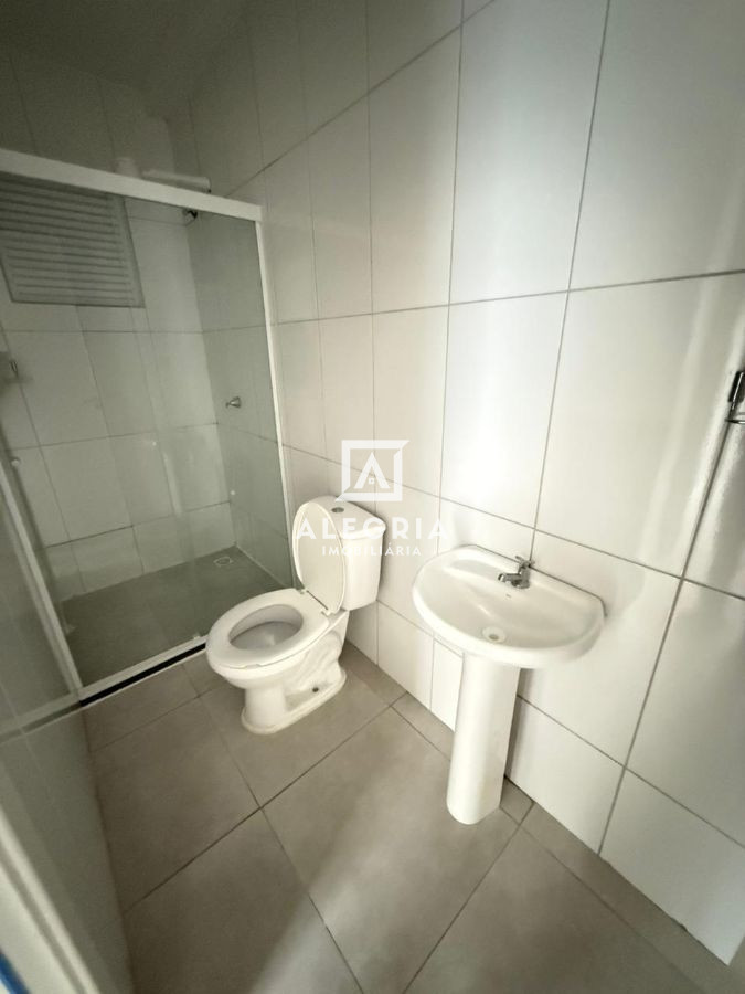 Apartamento no bairro Colonia Rio Grande em São José dos Pinhais