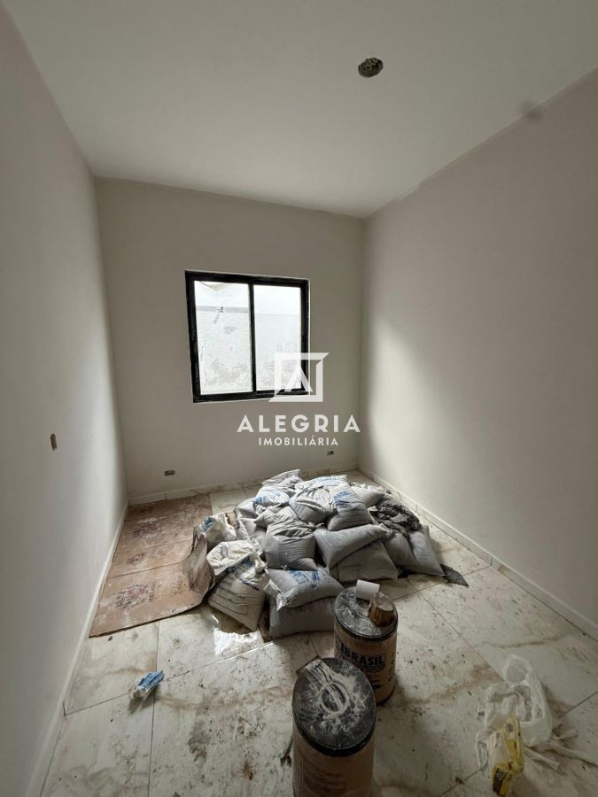 Casa Contendo 03 Dormitórios Sendo 01 Suite no São Marcos em São José dos Pinhais