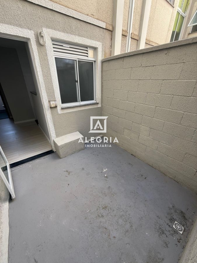 Lindo Apartamento Terreo com Garden no bairro Colonia Rio Grande em São José dos Pinhais
