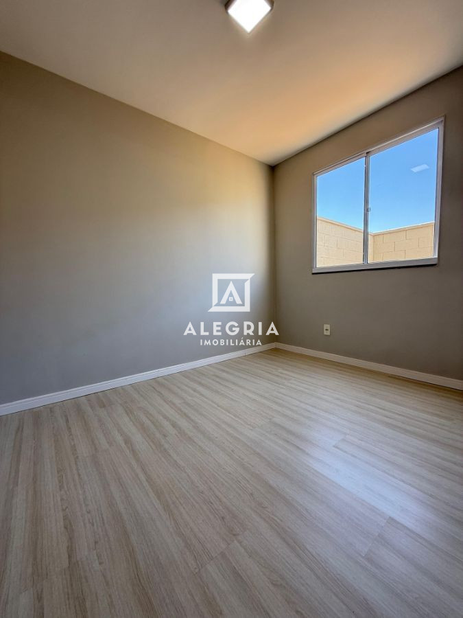 Lindo Apartamento Terreo com Garden no bairro Colonia Rio Grande em São José dos Pinhais