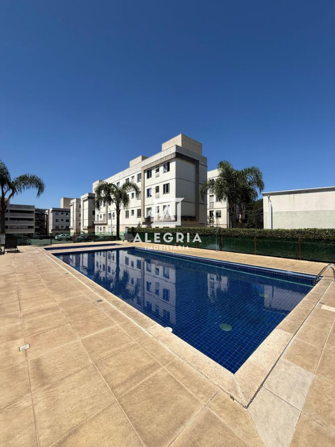 Lindo Apartamento Terreo semi mobiliado no bairro Colonia Rio Grande em São José dos Pinhais