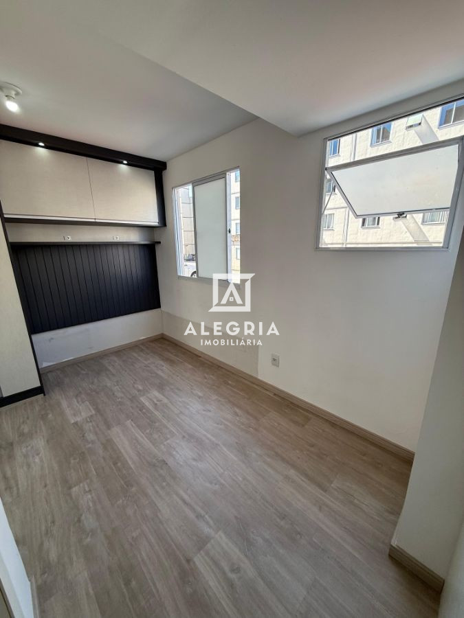 Lindo Apartamento Terreo semi mobiliado no bairro Colonia Rio Grande em São José dos Pinhais