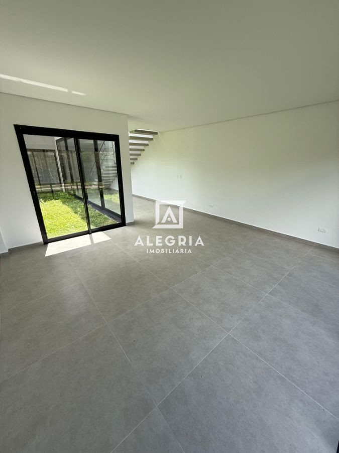 Belíssimo Sobrado Alto padrão em condomínio fechado no bairro Costeira em São José dos Pinhais