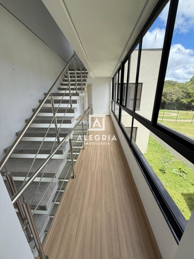 Belíssimo Sobrado Alto padrão em condomínio fechado no bairro Costeira em São José dos Pinhais