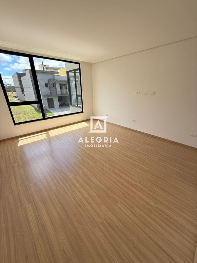 Belíssimo Sobrado Alto padrão em condomínio fechado no bairro Costeira em São José dos Pinhais