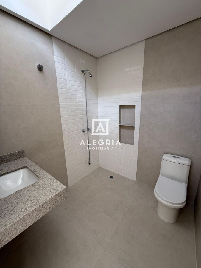 Belíssimo Sobrado Alto padrão em condomínio fechado no bairro Costeira em São José dos Pinhais